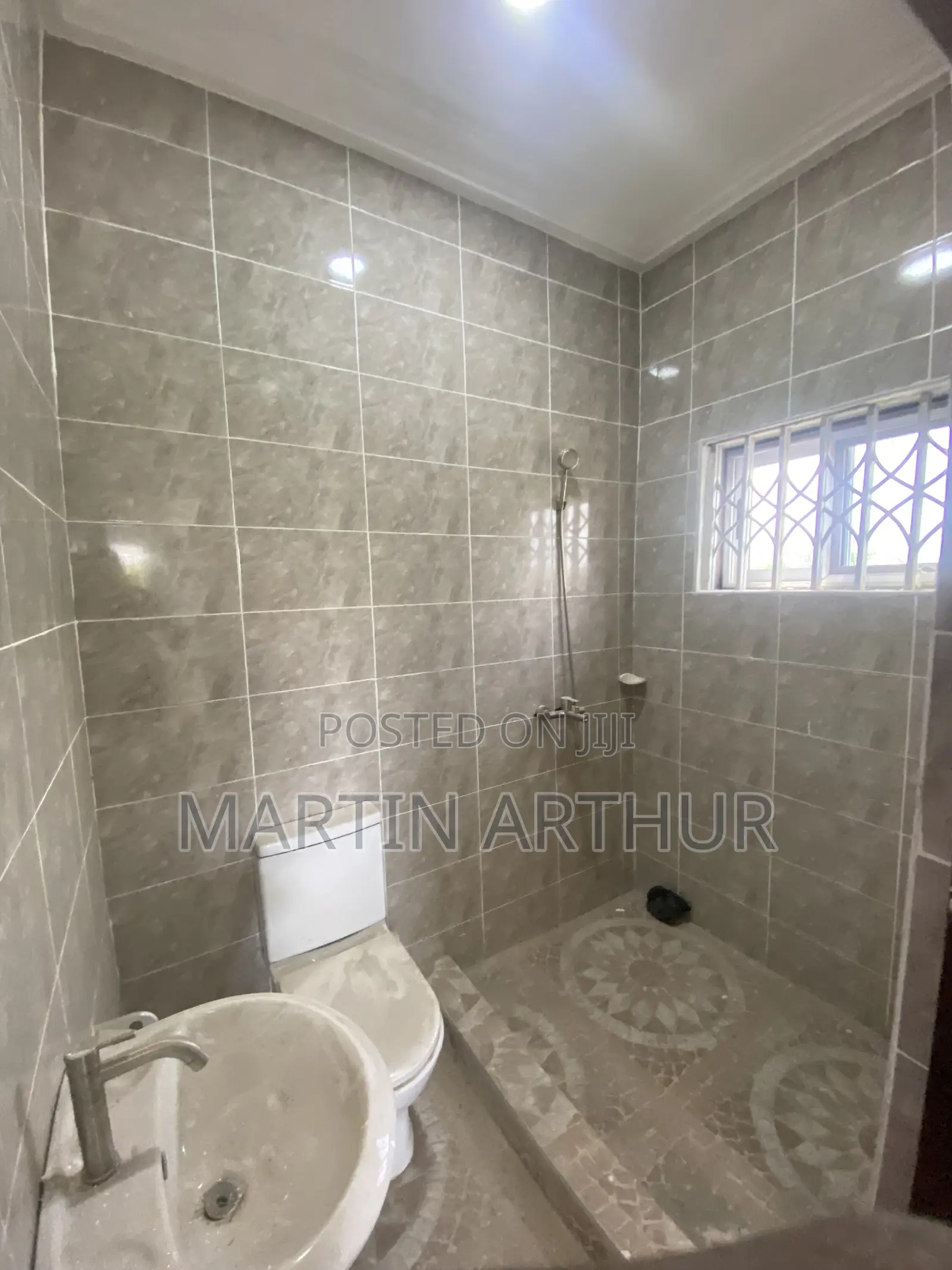 2bdrm Apartment in Oduman Junction, Manhean for rent