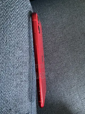 Apple iPhone 11 64 GB Red