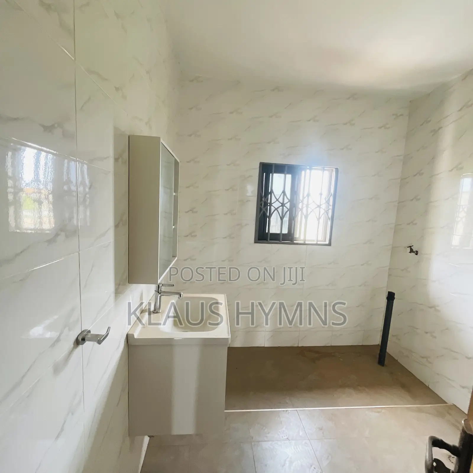 3bdrm Apartment in Graymanproperties, Lake Side Estate for rent