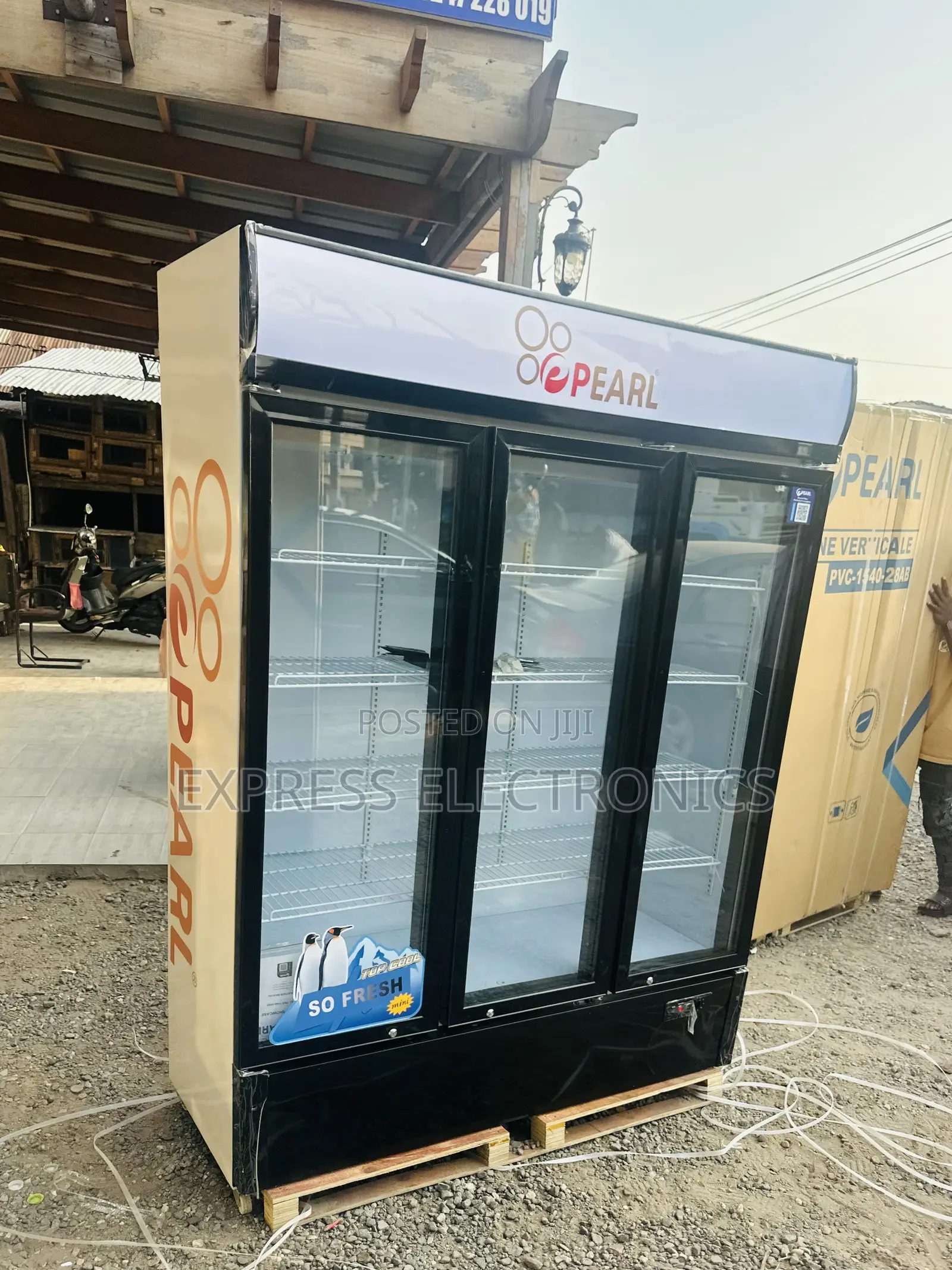 Less Expensive Pearl PVC-1540 Display Fridge Three Door