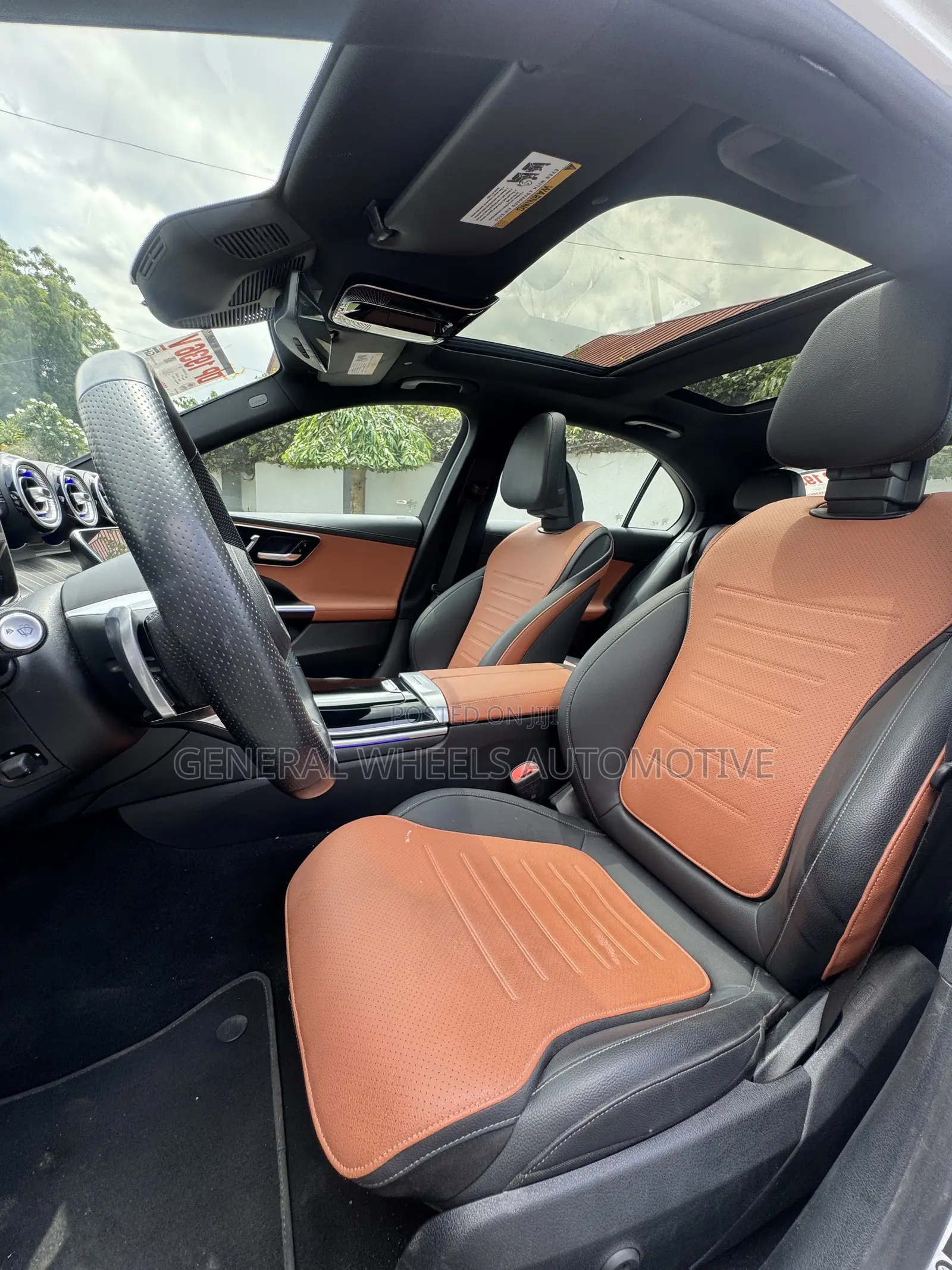 Mercedes-Benz C300 2023 White