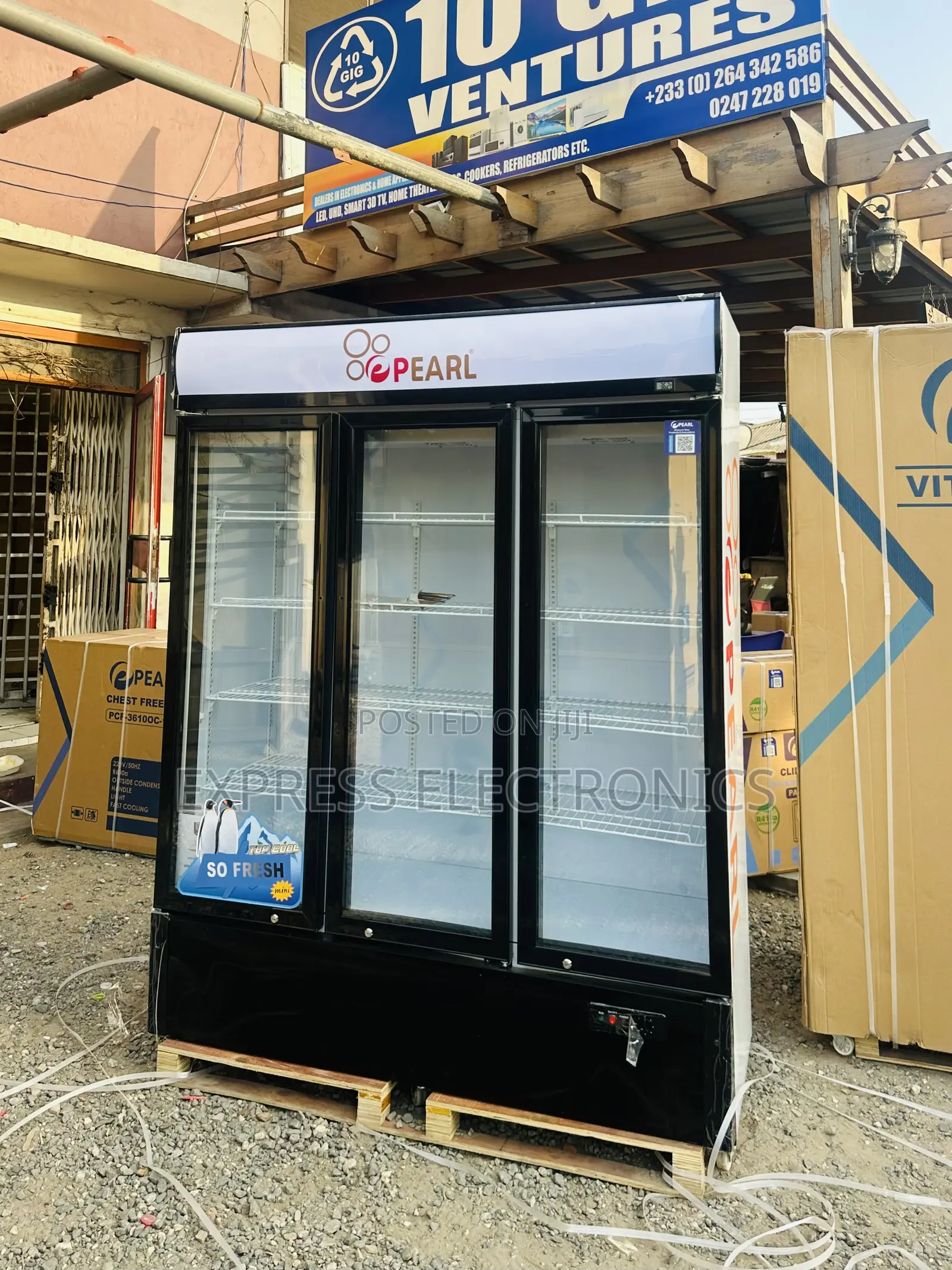 Nice Design Display Fridge Pearl PVC-1540 Three Door