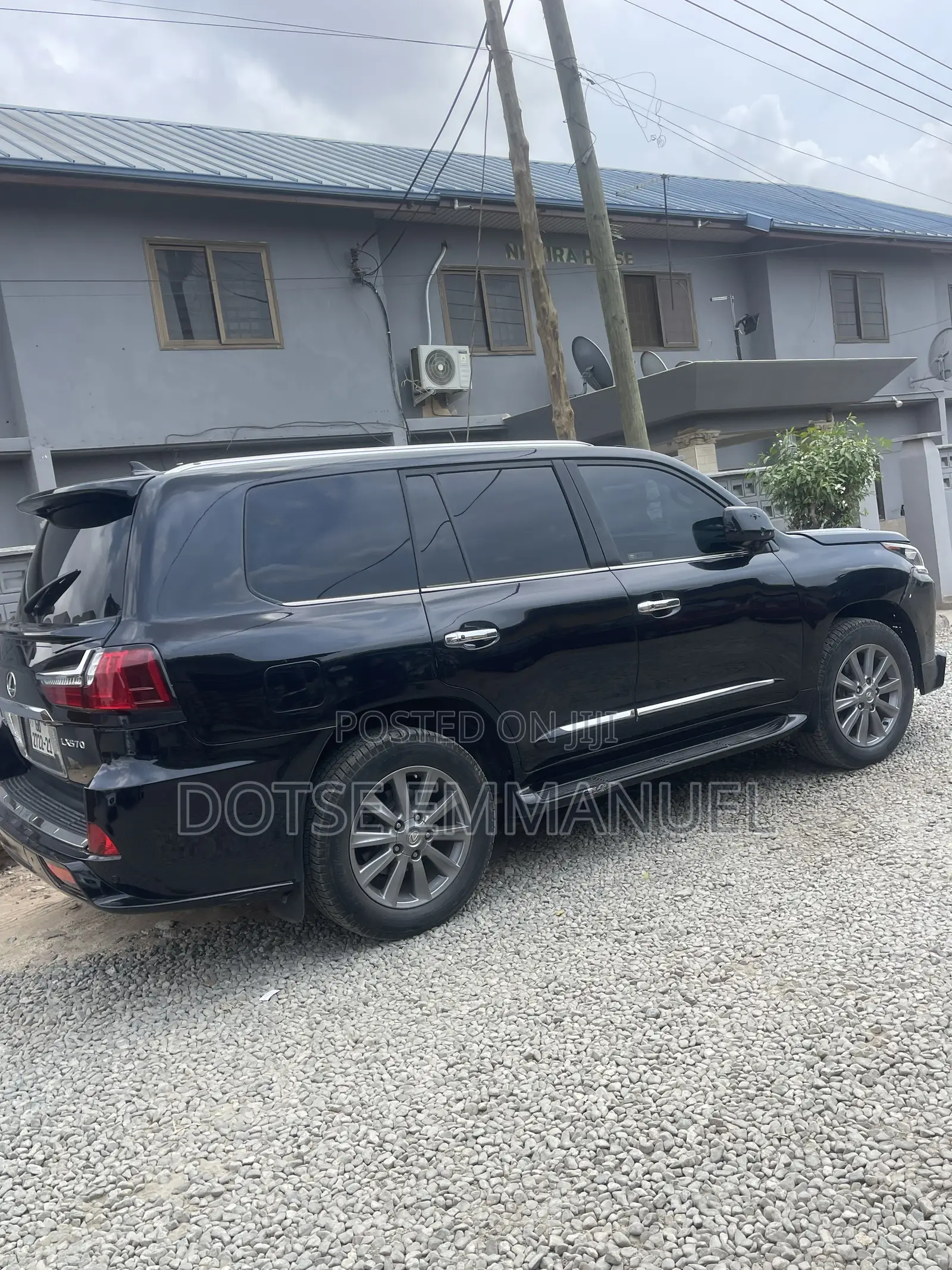 Lexus LX 2016 Black