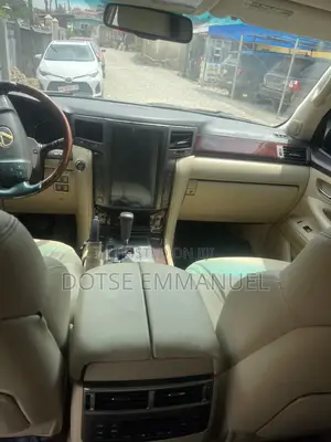 Lexus LX 2016 Black