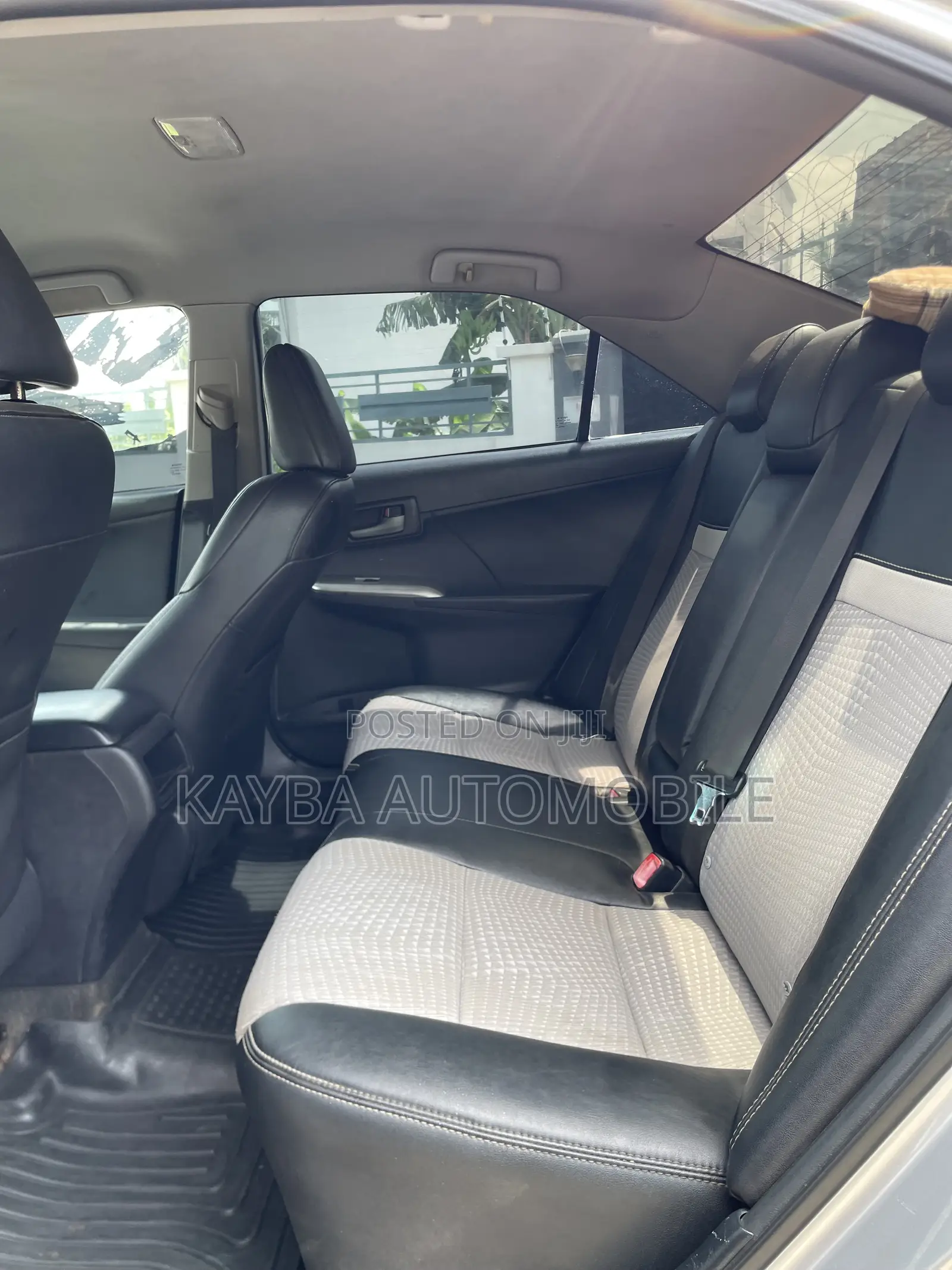 Toyota Camry 2014 Silver