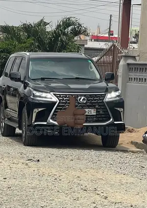 Lexus LX 2016 Black
