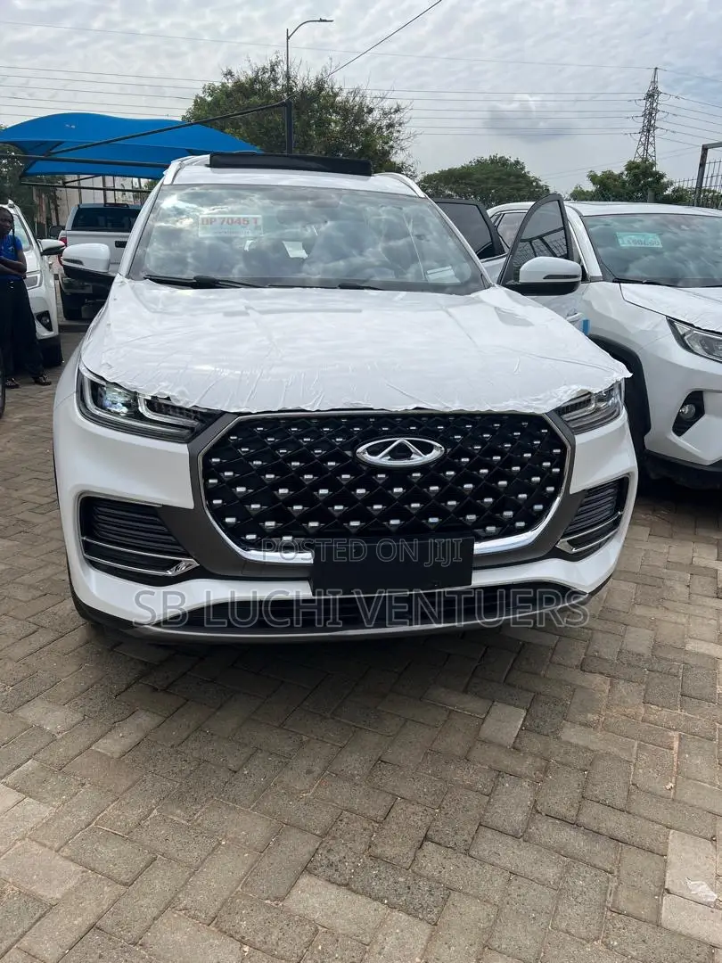 Chery Tiggo 8 2023 White