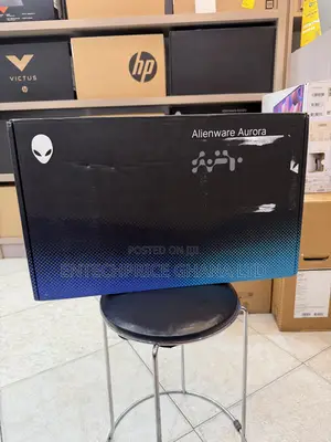 New Laptop Alienware 16 Aurora 32GB Intel Core Ultra 9 SSD 2T