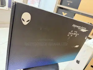 New Laptop Alienware 16 Aurora 32GB Intel Core Ultra 9 SSD 2T