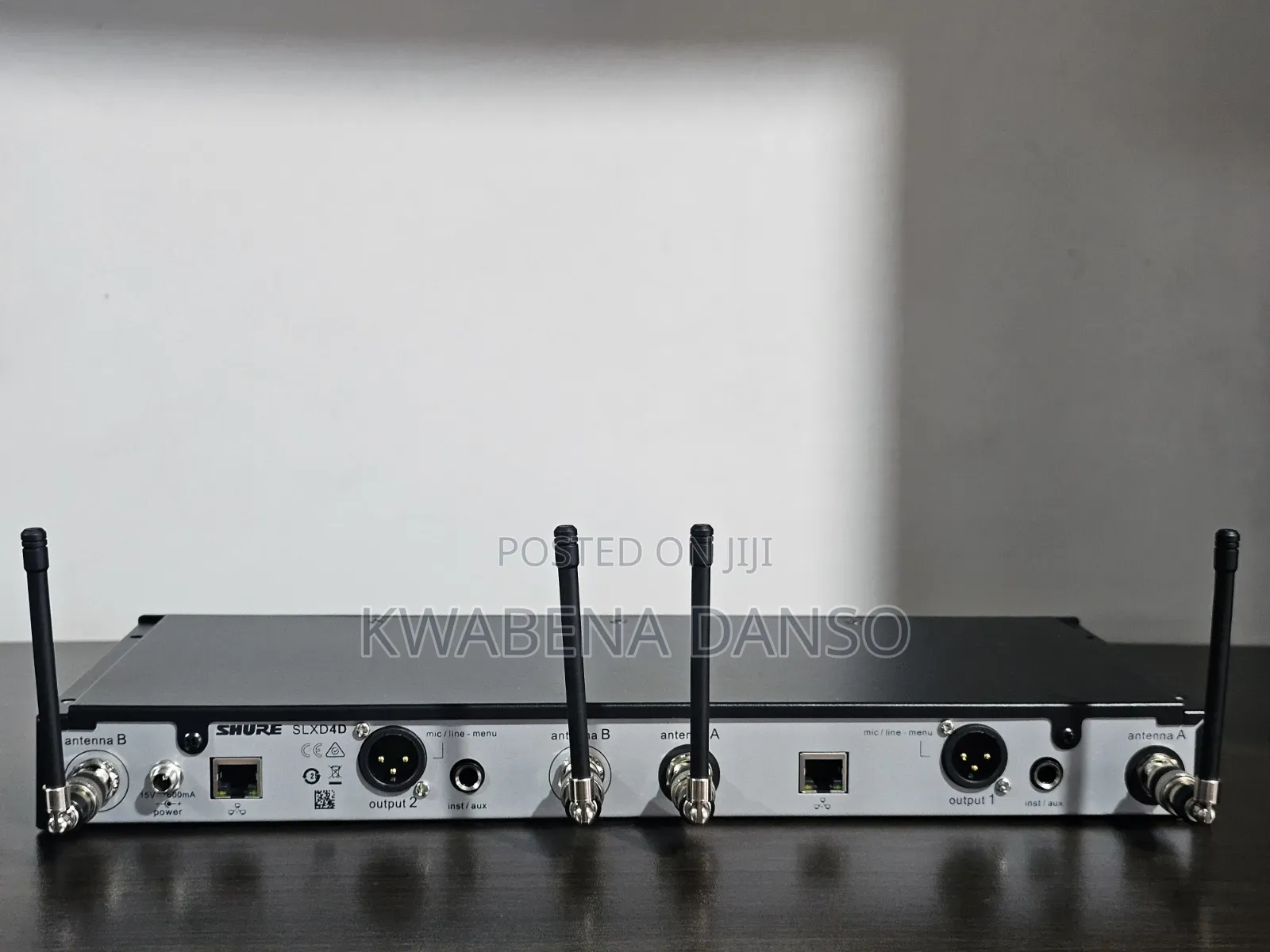 Shure Slxd4d Dual Channel Wireless Microphone System