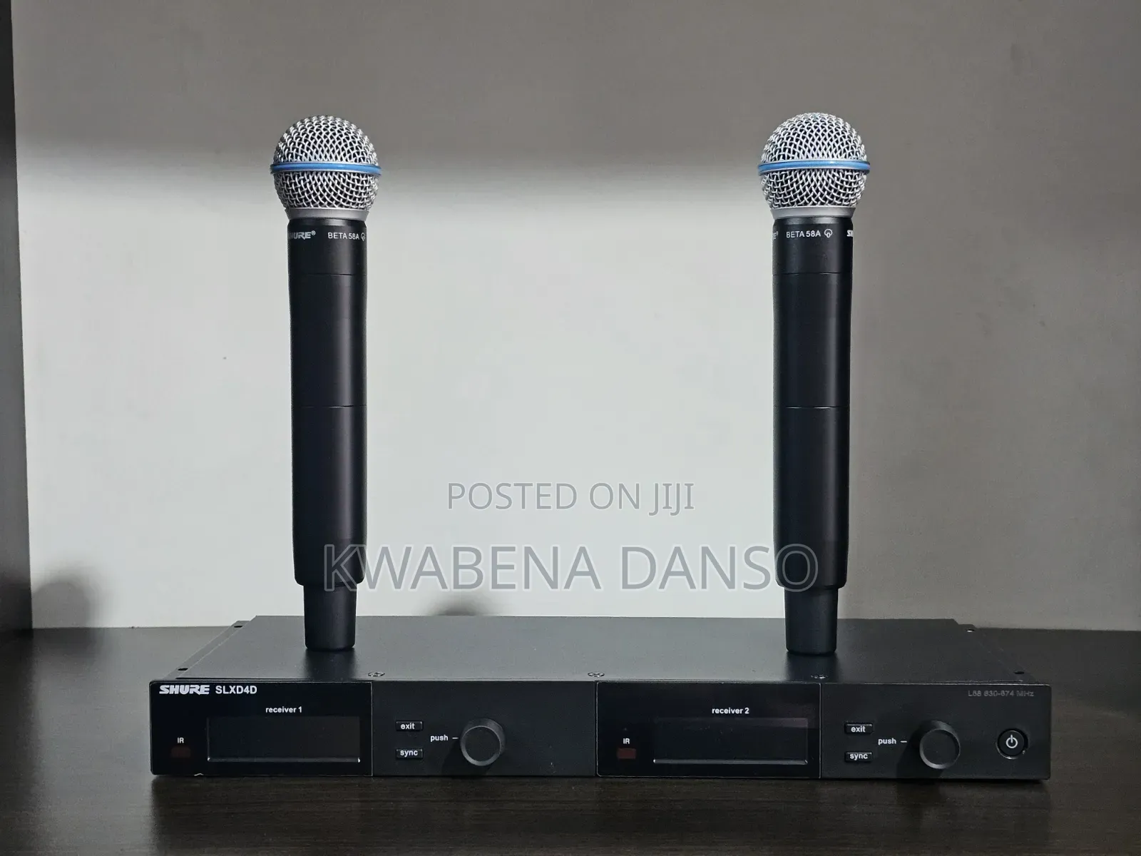 Shure Slxd4d Dual Channel Wireless Microphone System