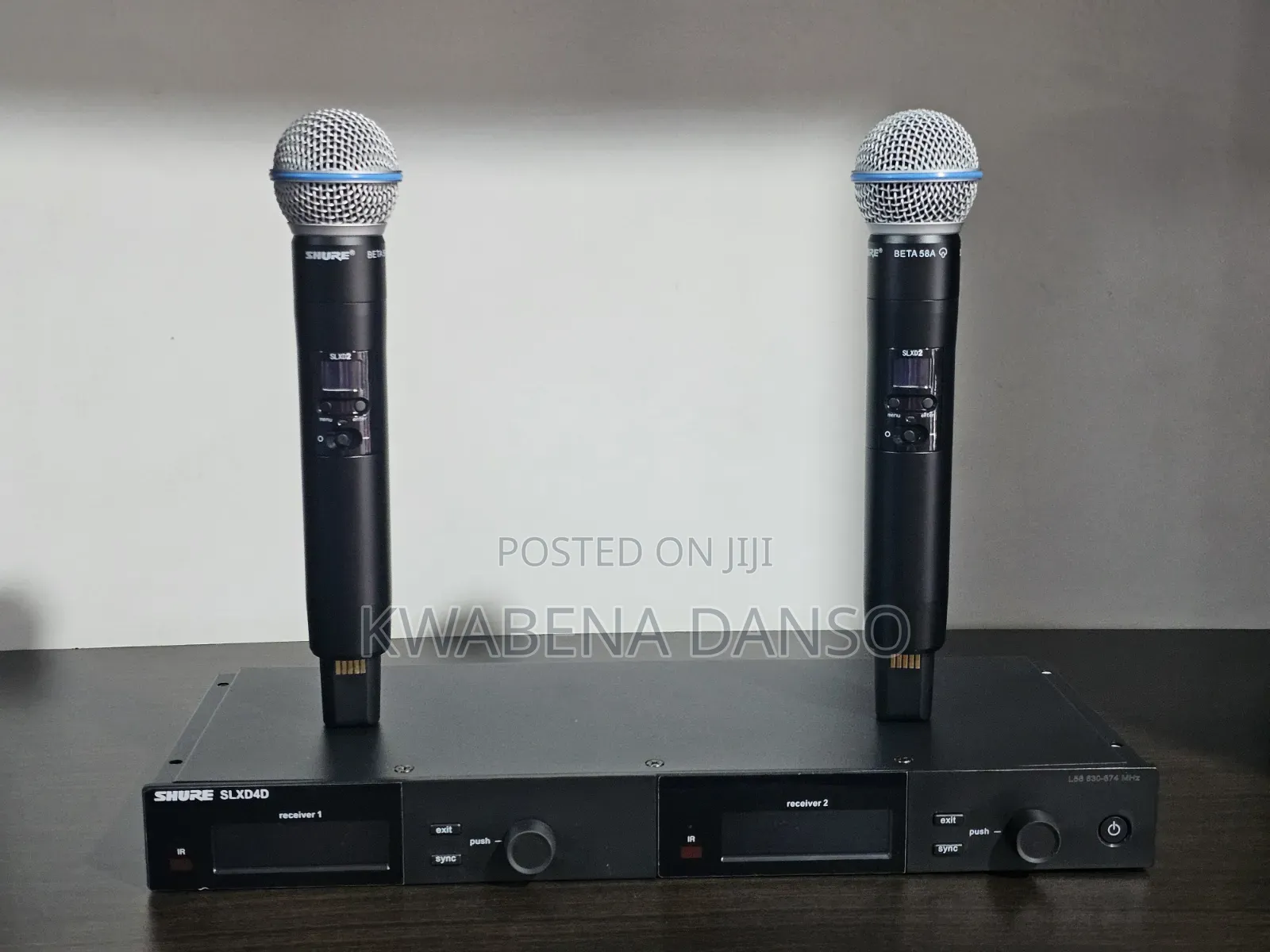 Shure Slxd4d Dual Channel Wireless Microphone System