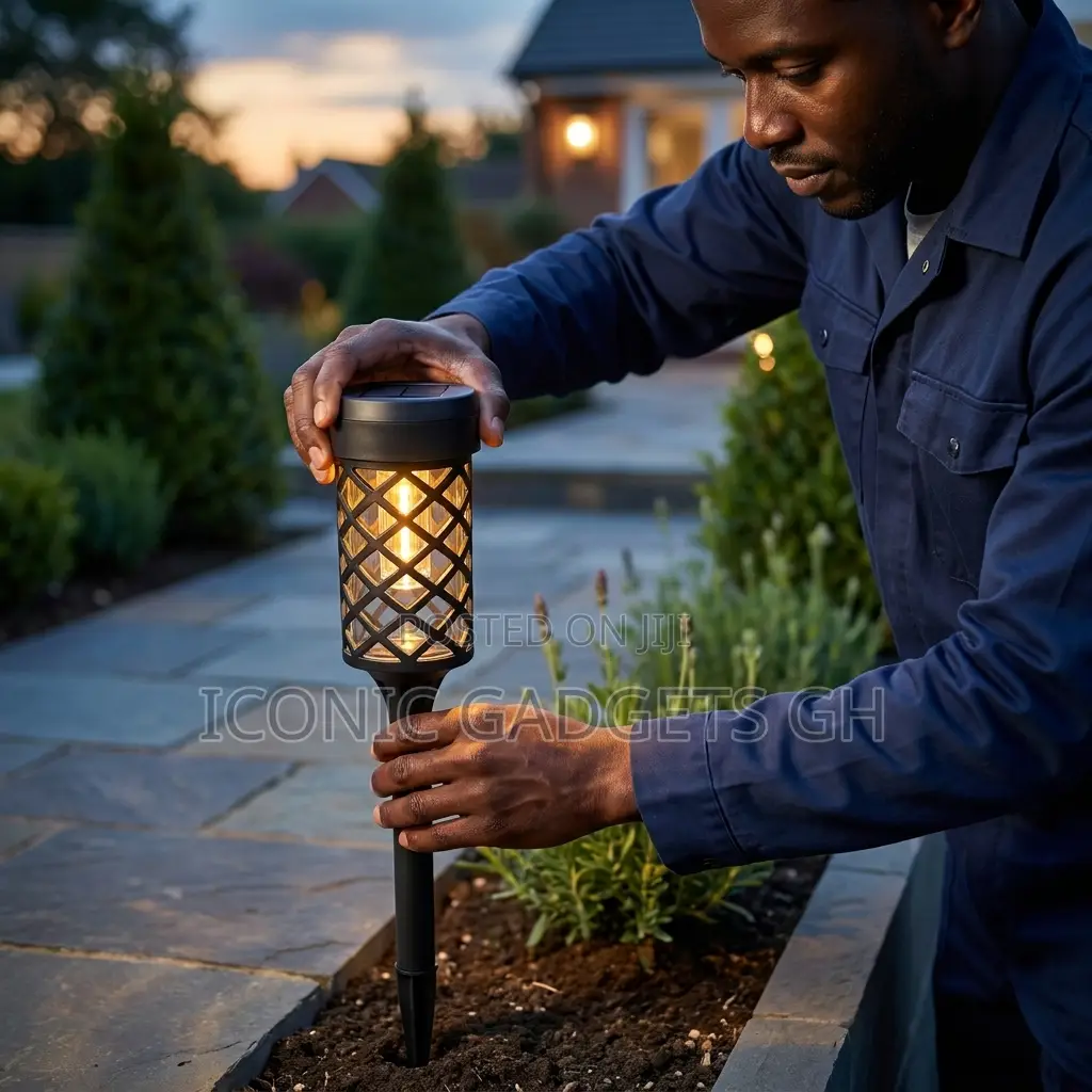 2pcs Solar Waterproof Garden Pathway Lights