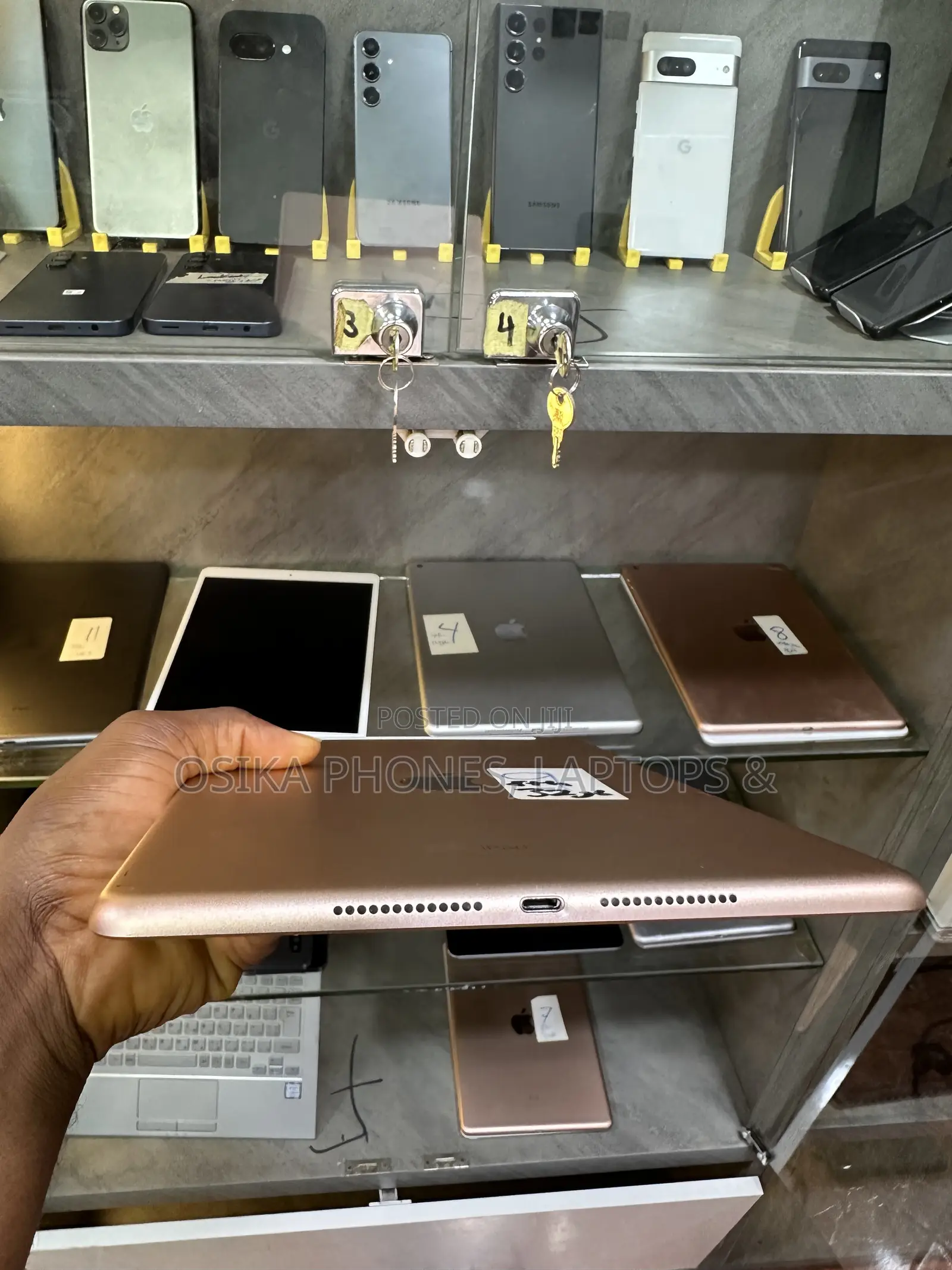 Apple iPad Air (2020) 32 GB Yellow