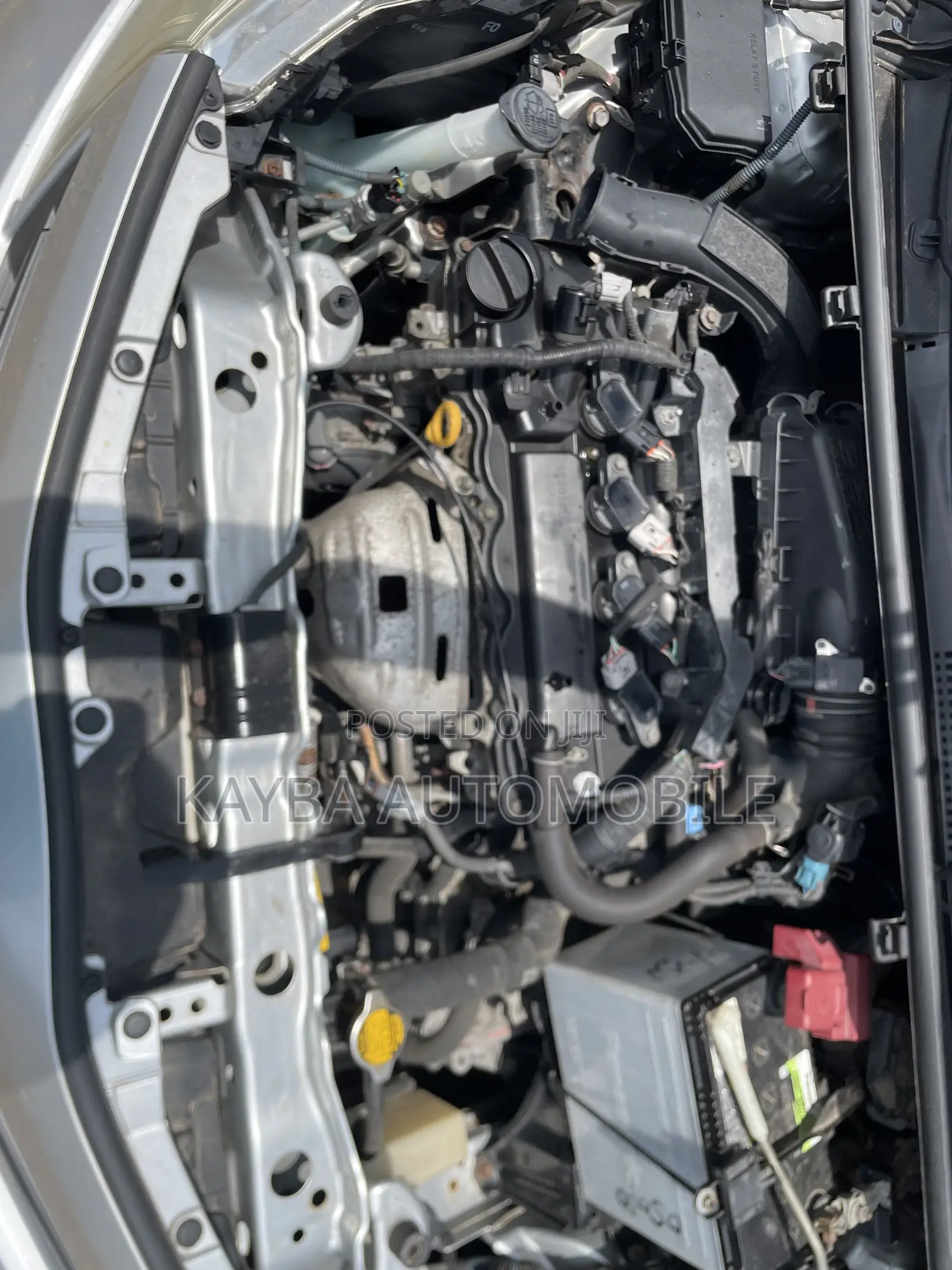 Toyota Vitz 2013 Silver