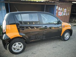 Daihatsu Sirion 1.3 2006 Black