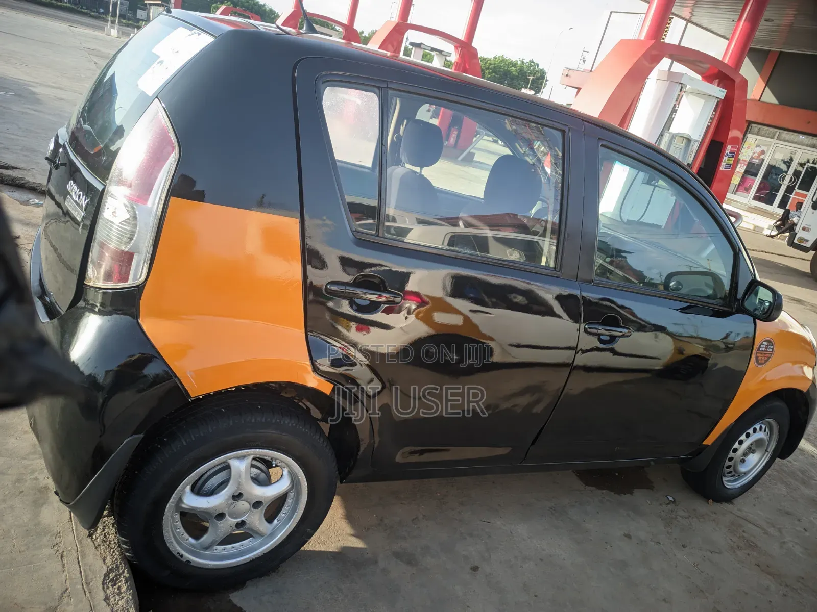 Daihatsu Sirion 1.3 2006 Black