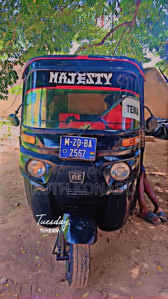 Bajaj RE 2020 Black
