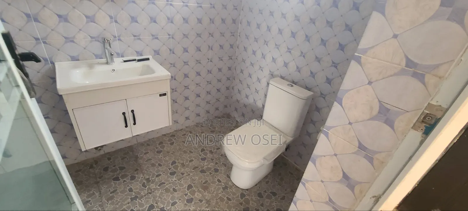 Furnished 5bdrm House in Labone for rent