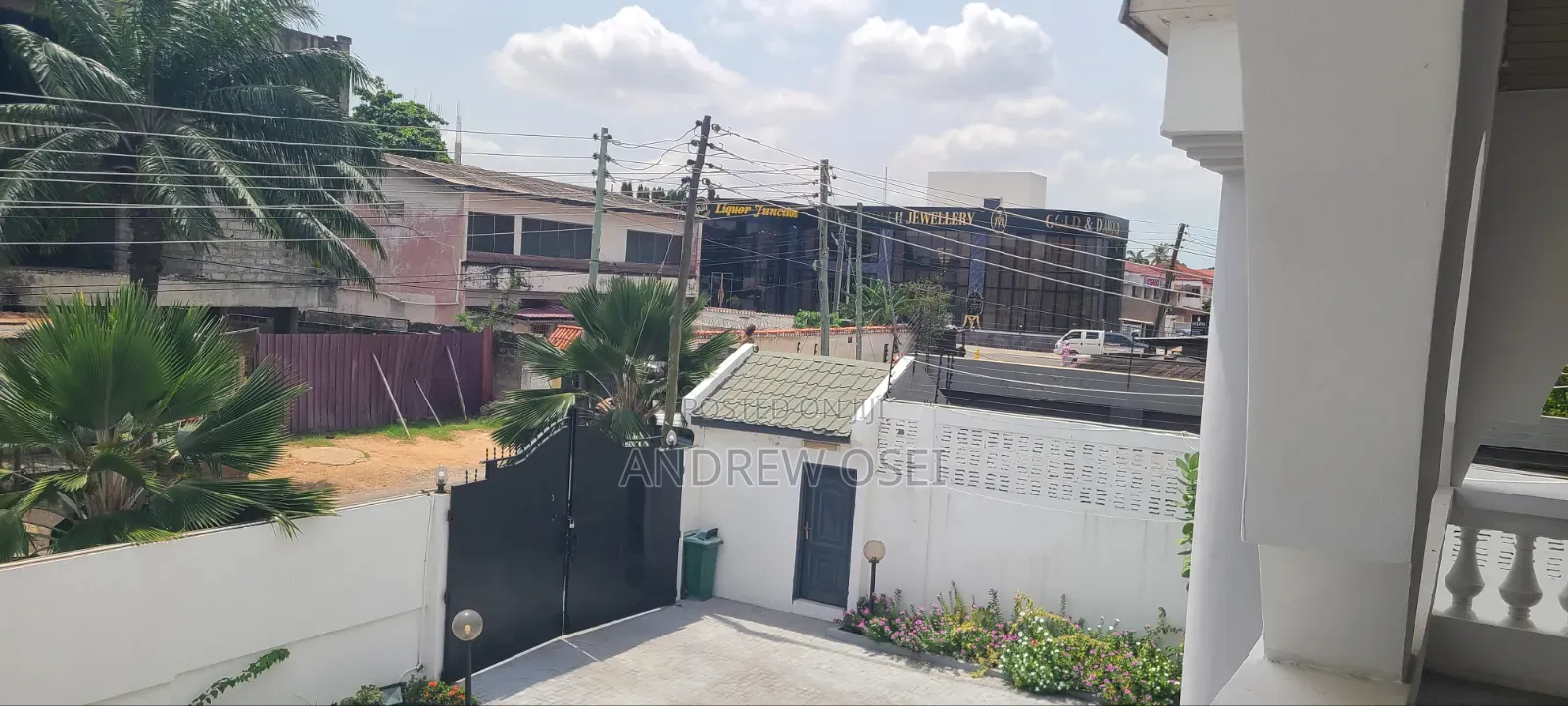 Furnished 5bdrm House in Labone for rent
