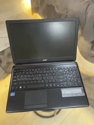 Laptop Acer Aspire E1-570 8GB Intel Core i3 HDD 500GB