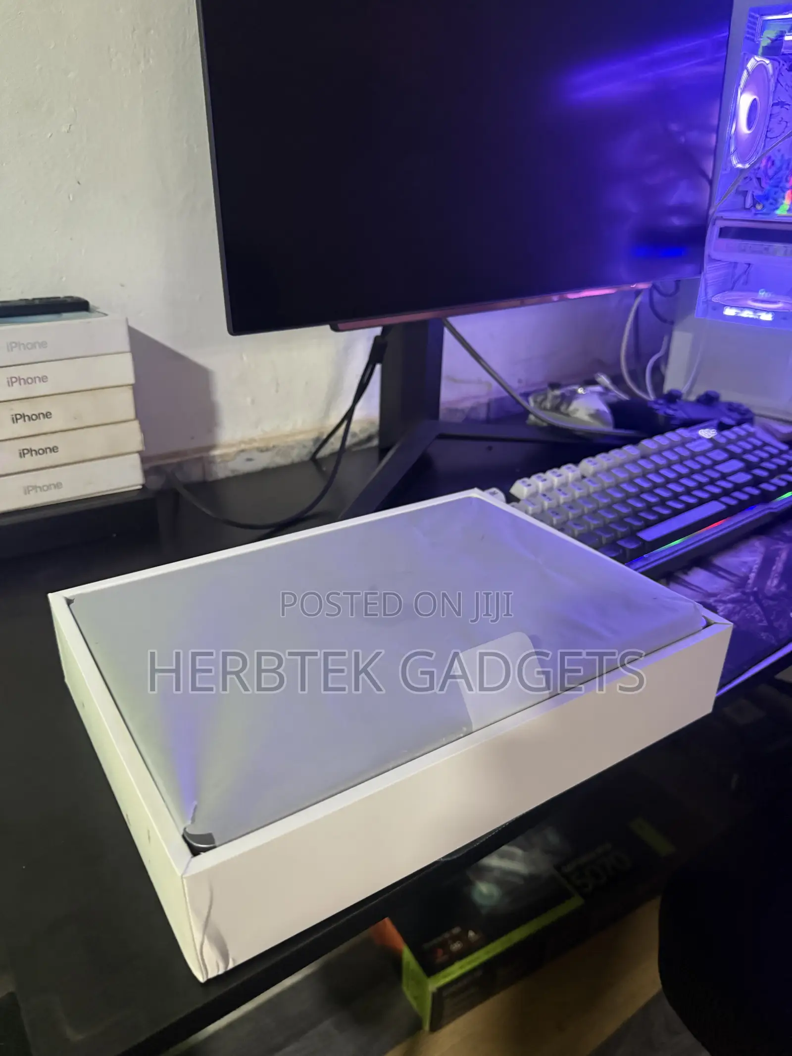 Laptop Apple MacBook Air 2022 M2 8GB Apple M2 SSD 256GB