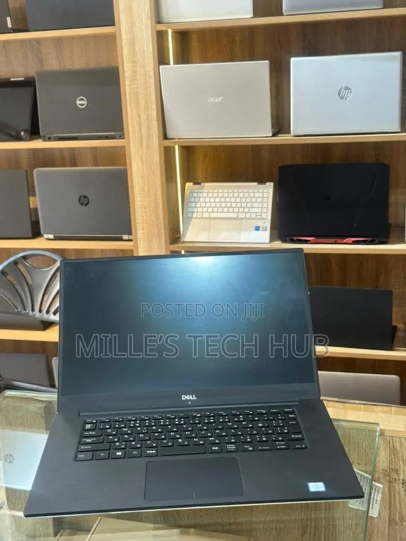 Laptop Dell Precision 5530 32GB Intel Core i7 SSD 256GB