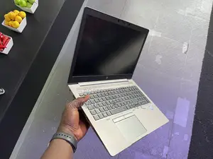 Laptop HP ZBook 15u G5 16GB Intel Core i7 SSD 512GB