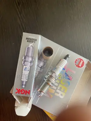 Chevrolet Cruze 2012-14 Spark Plugs. Original
