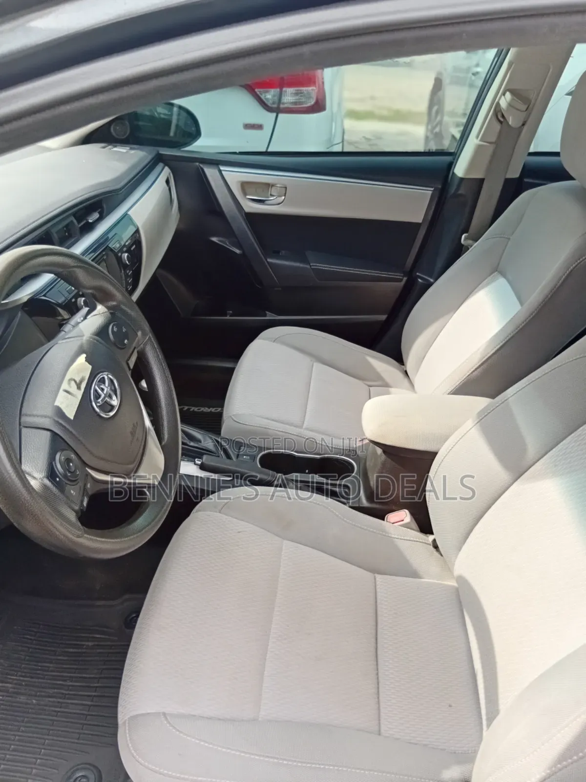Toyota Camry 2019 Gray