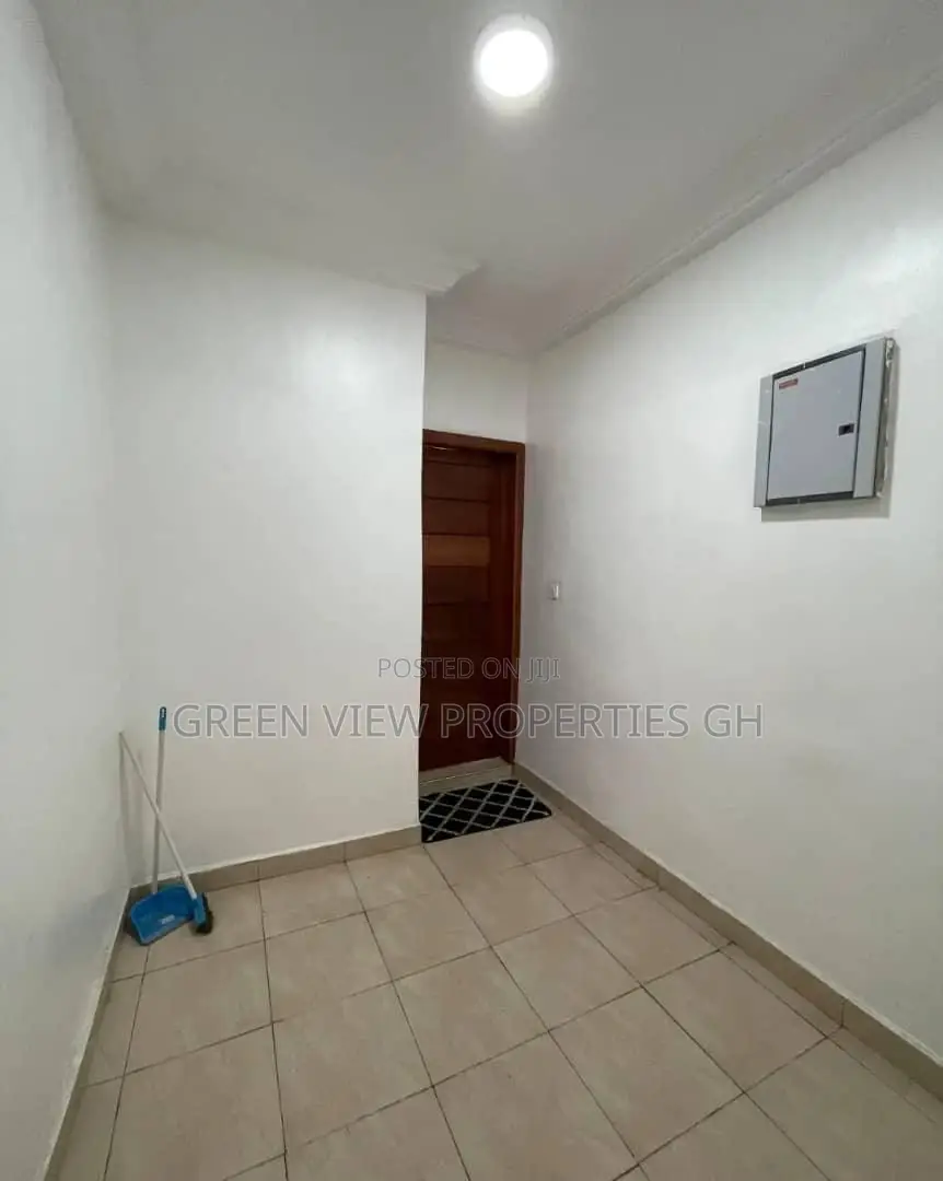 2bdrm Apartment in East Legon for rent