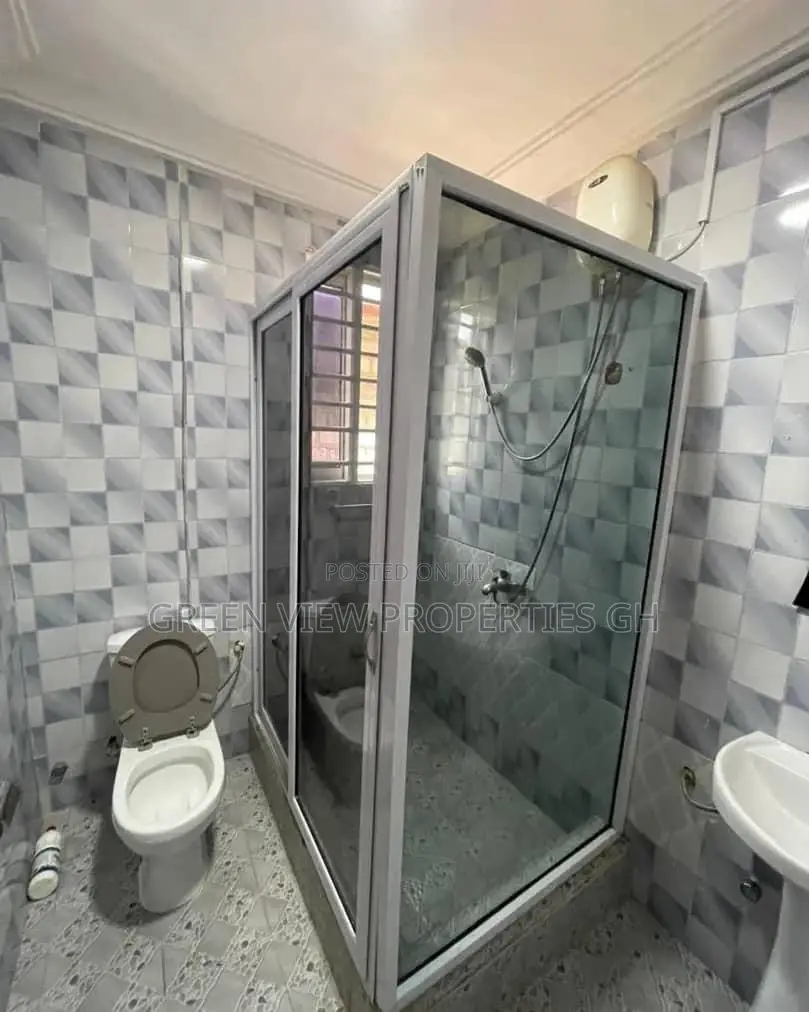 2bdrm Apartment in East Legon for rent