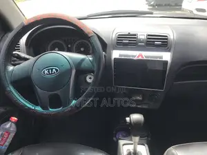 Kia Morning 2010 Red