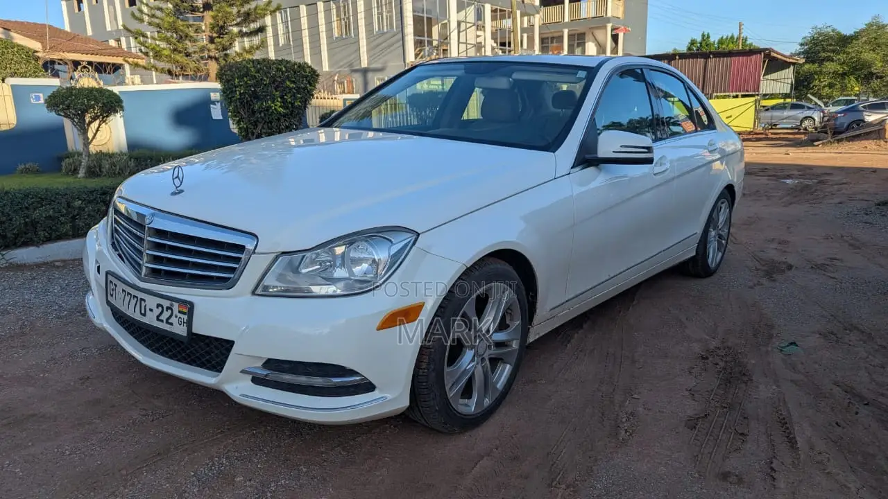 Mercedes-Benz C250 2014 White