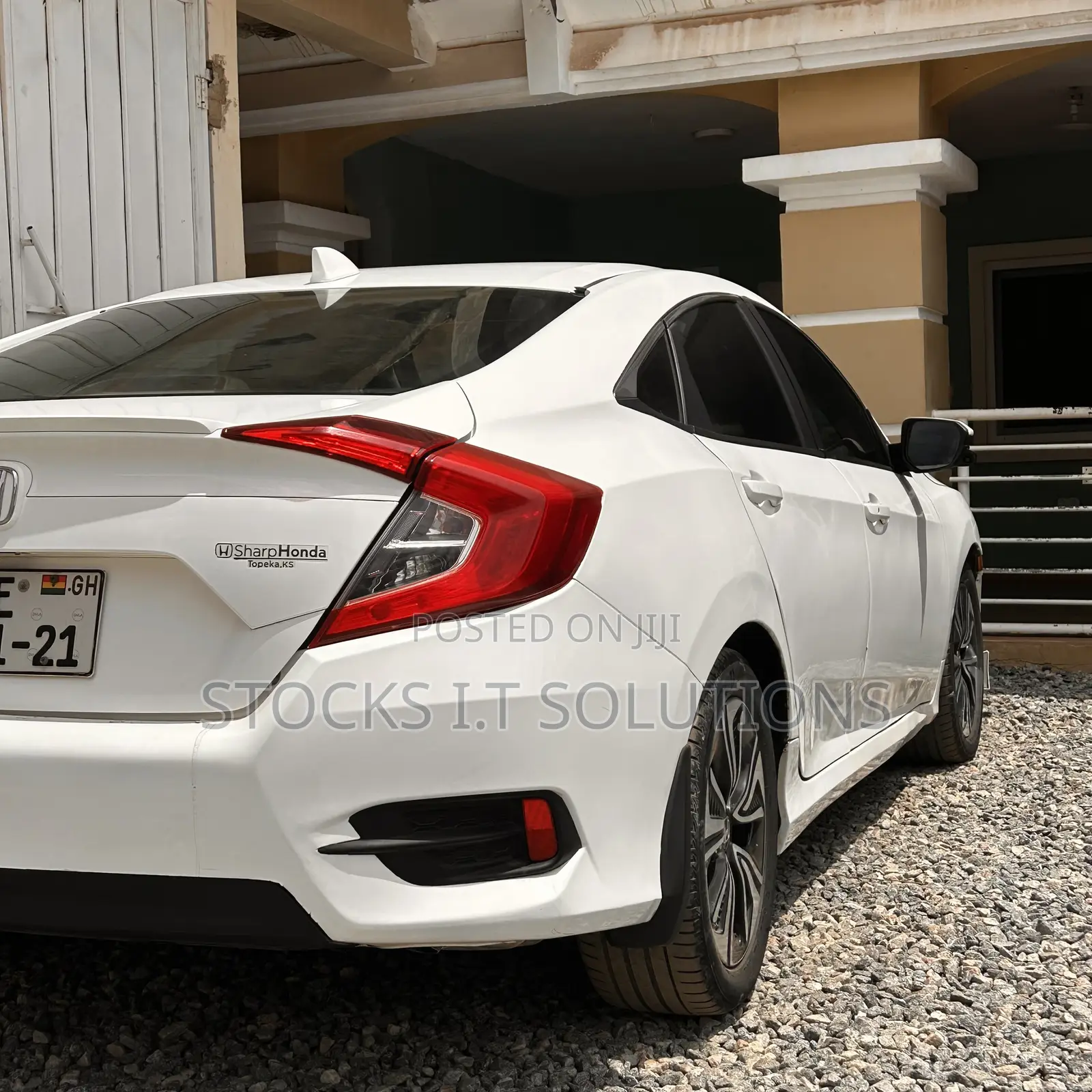 Honda Civic EX-L 4dr Sedan (1.5L 4cyl) 2017 White