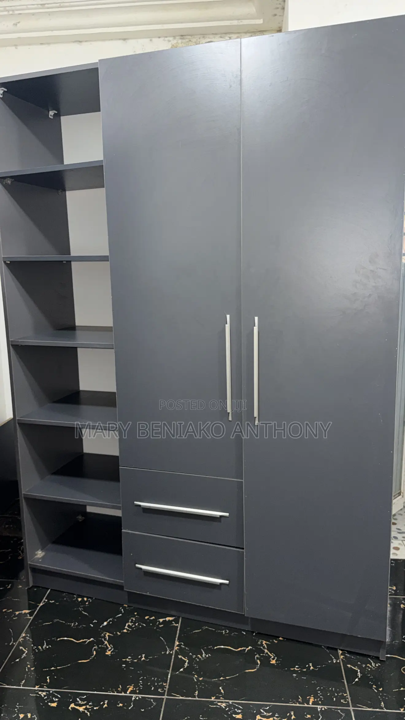 Wardrobe With Two Doors and Shoe Rack