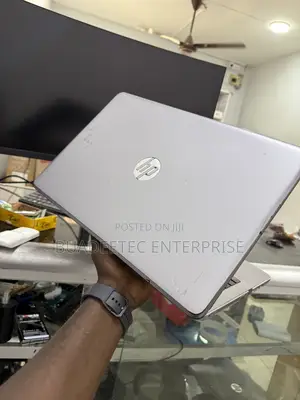 Laptop HP 250 G6 8GB Intel Core i7 SSD 256GB