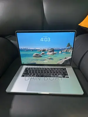 Laptop Apple MacBook Pro 2019 64GB Intel Core i9 SSD 2T