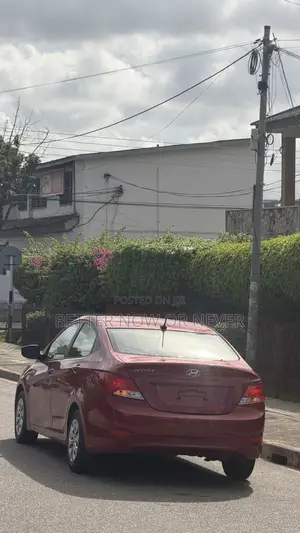 Hyundai Accent SE Sedan 2016 Red