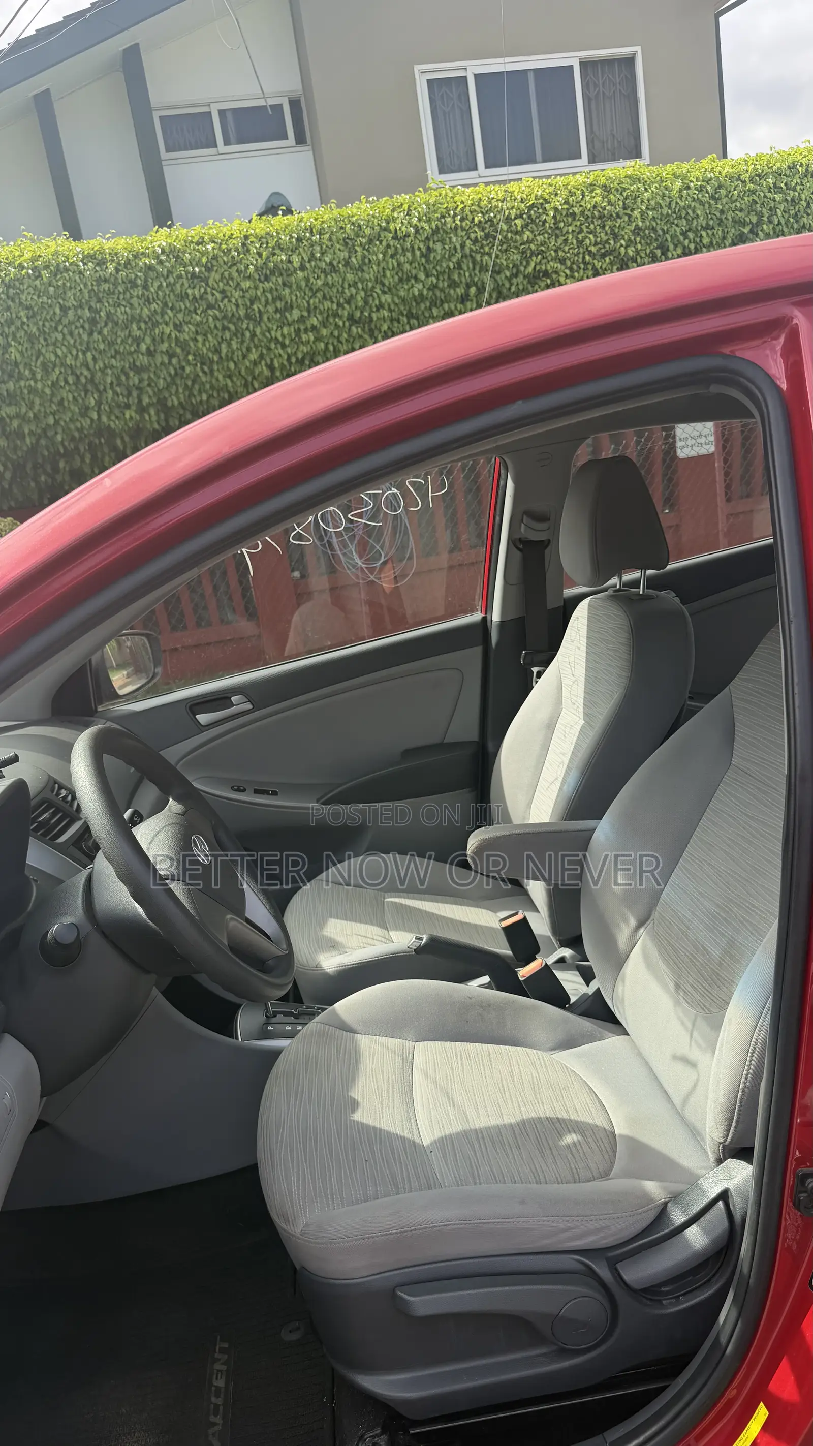 Hyundai Accent SE Sedan 2016 Red