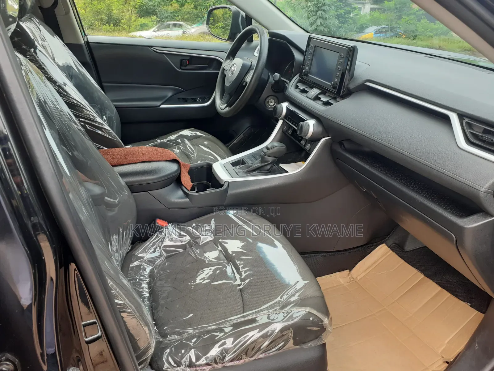 Toyota RAV4 LE 2022 Black