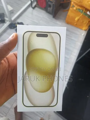 New Apple iPhone 15 256 GB Yellow