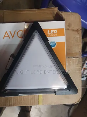 Triangle Led Wall Light