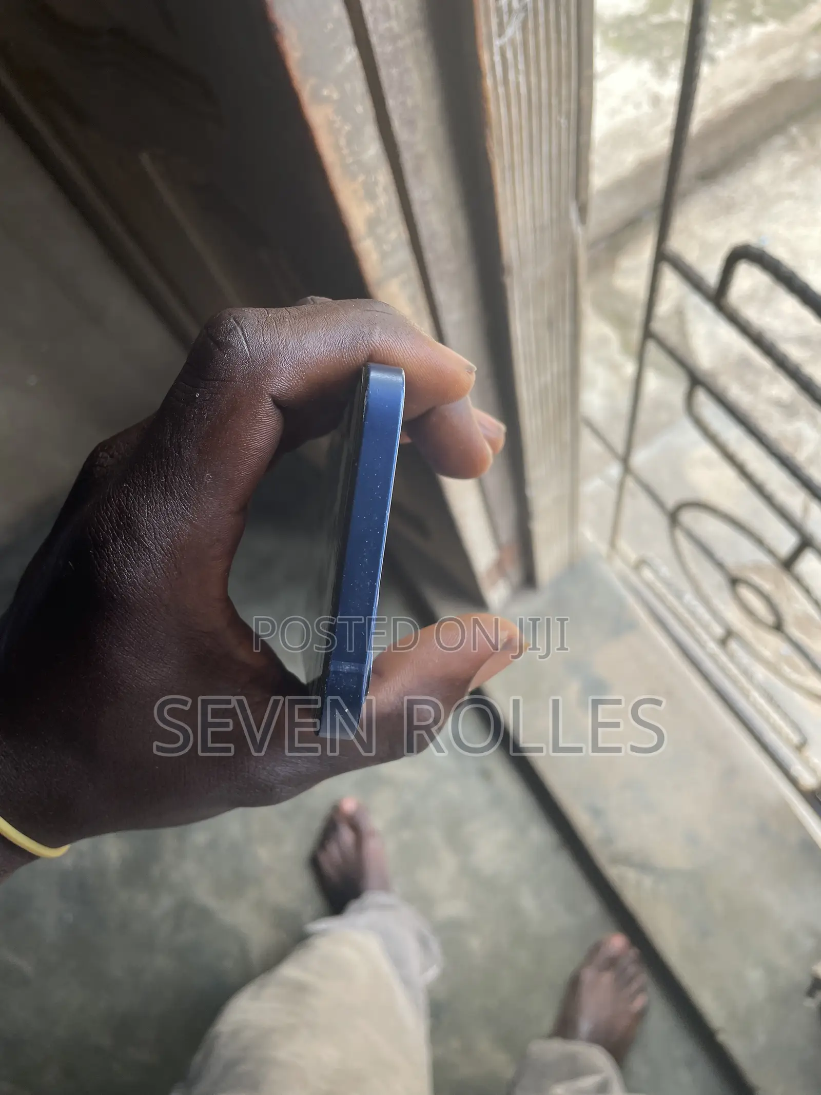 Apple iPhone 12 64 GB Blue