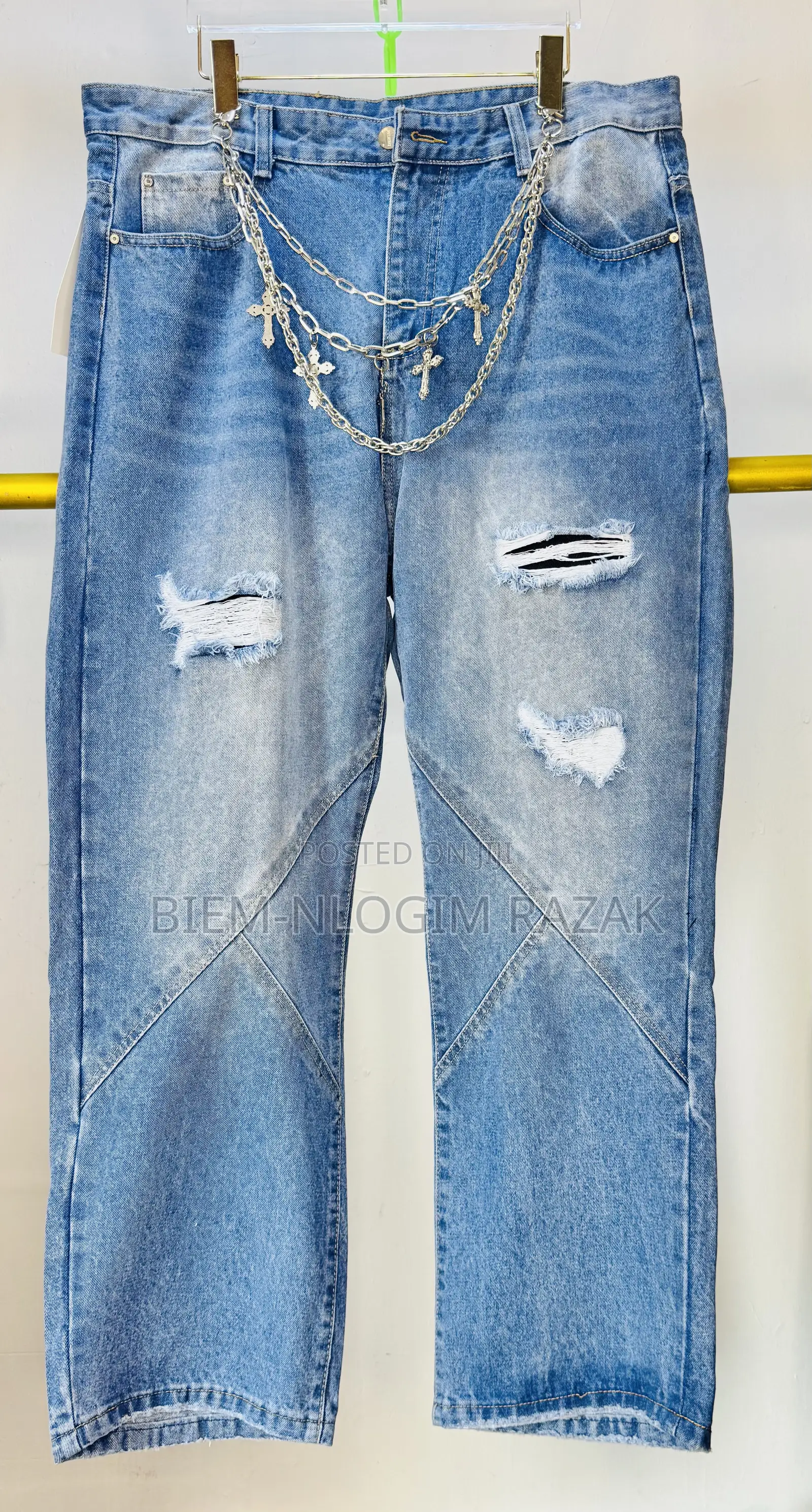 Quality Givenchy Baggy Jeans Available in Stock