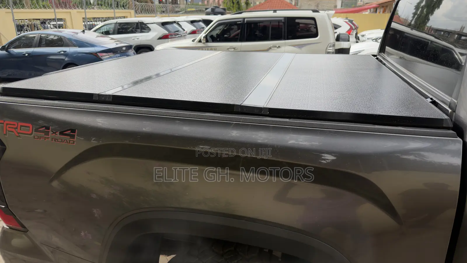 Toyota Tundra SR5 2022 Gray
