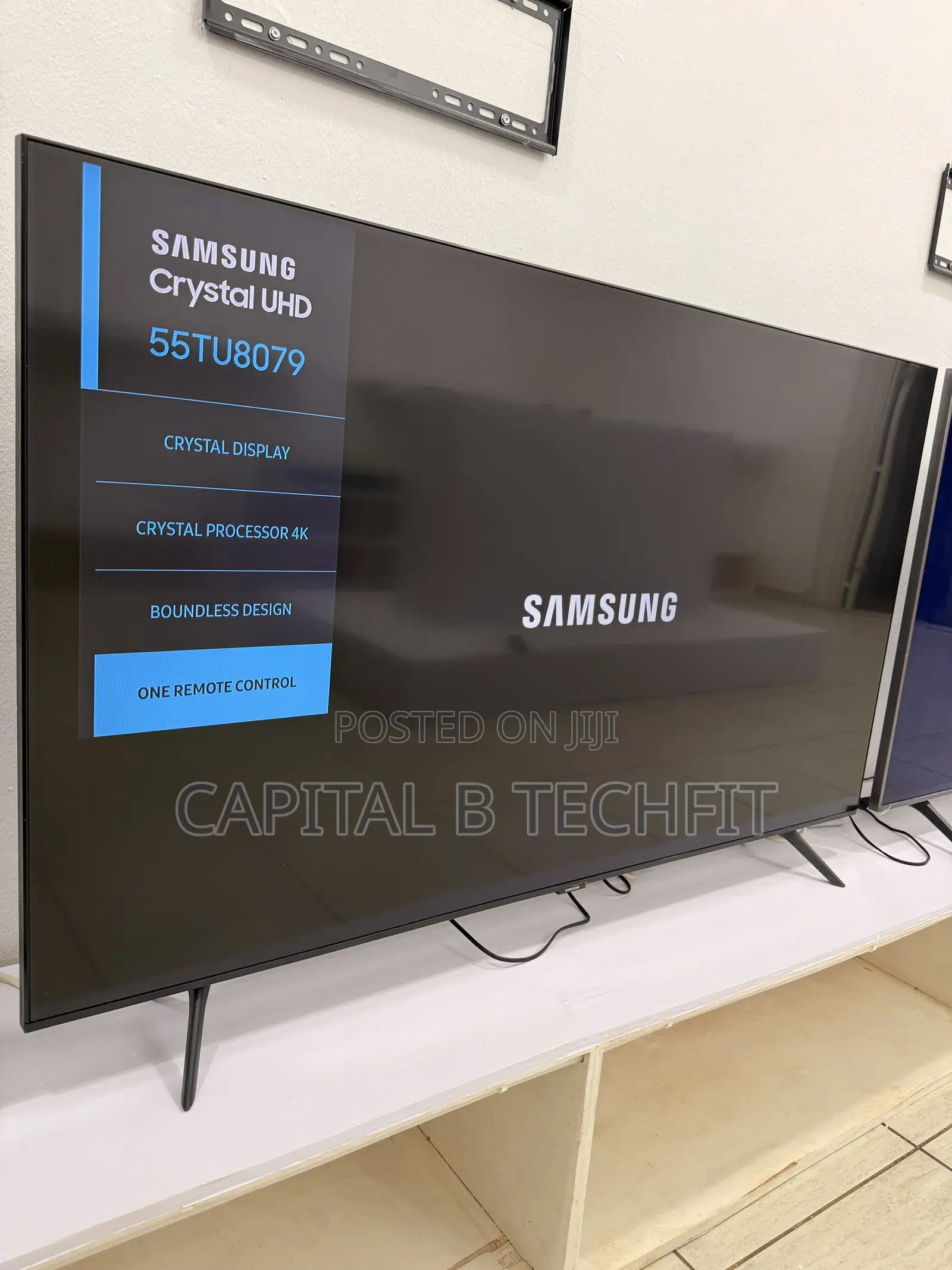 55inches Crystal Uhd HDR Led Smart Samsung Machine L