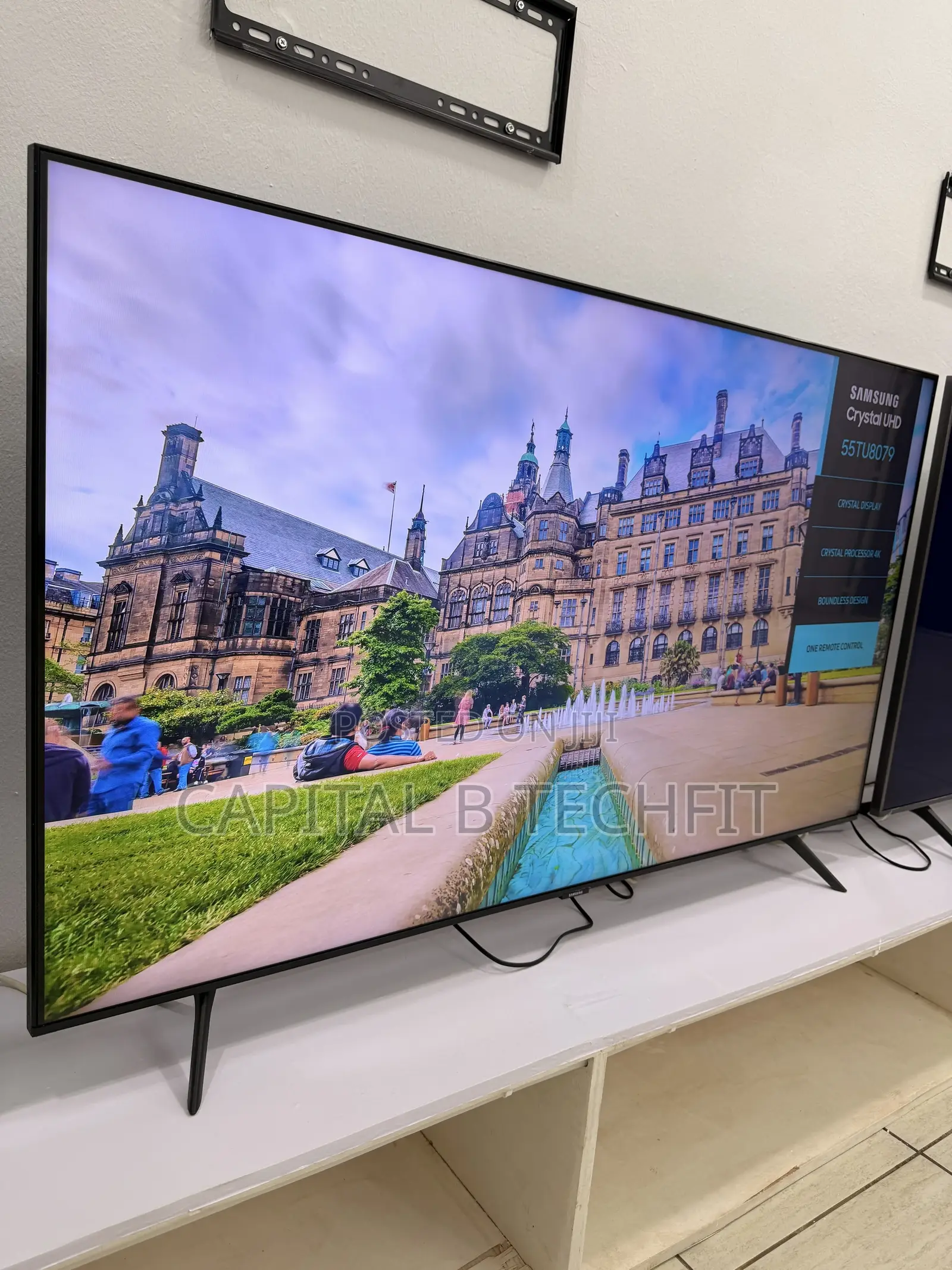 55inches Crystal Uhd HDR Led Smart Samsung Machine L