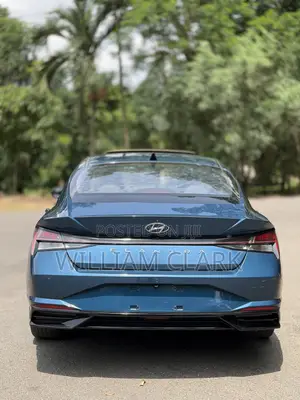Hyundai Elantra Limited 2021 Blue