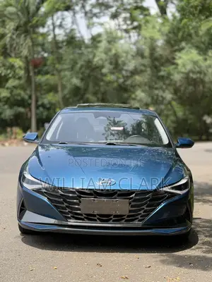 Hyundai Elantra Limited 2021 Blue